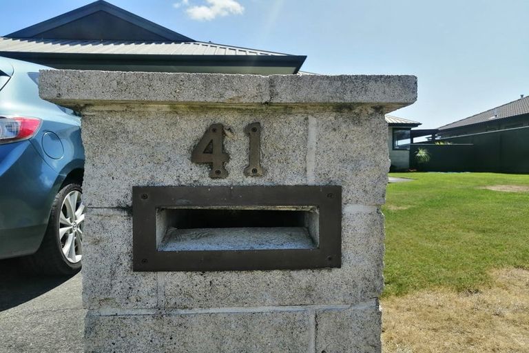 Photo of property in 41 Jupiter Street, Milson, Palmerston North, 4414