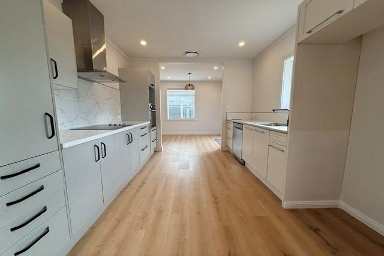 Photo of property in 512 Southampton Street East, Hastings, 4122