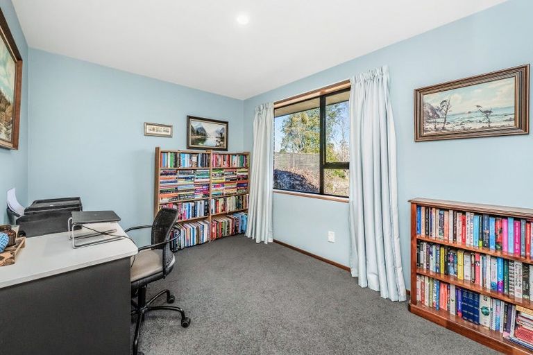 Photo of property in 12 Dawn Place, Kirwee, Darfield, 7571