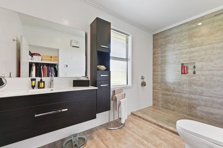 Photo of property in 6 Westmere Drive, Tasman, Upper Moutere, 7173