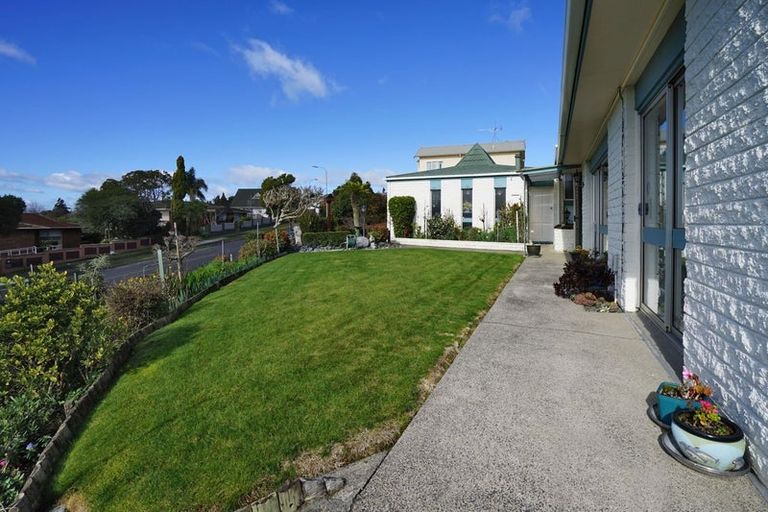 Photo of property in 9 Leyton Place, Nawton, Hamilton, 3200