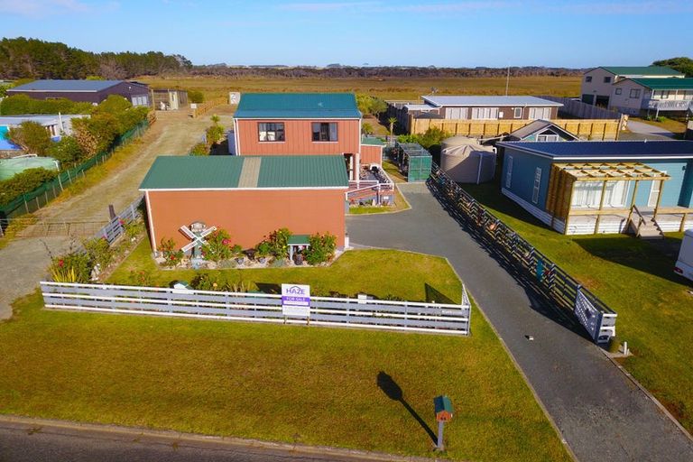 Photo of property in 44 Marreine Place, Karikari Peninsula, Kaitaia, 0483