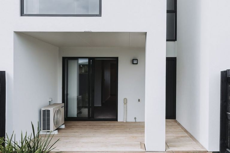 Photo of property in 68 Tukari Lane, Mangere Bridge, Auckland, 2022