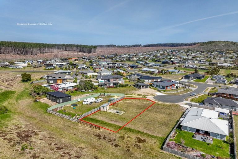 Photo of property in 10 Kohuhu Place, Motuoapa, 3382