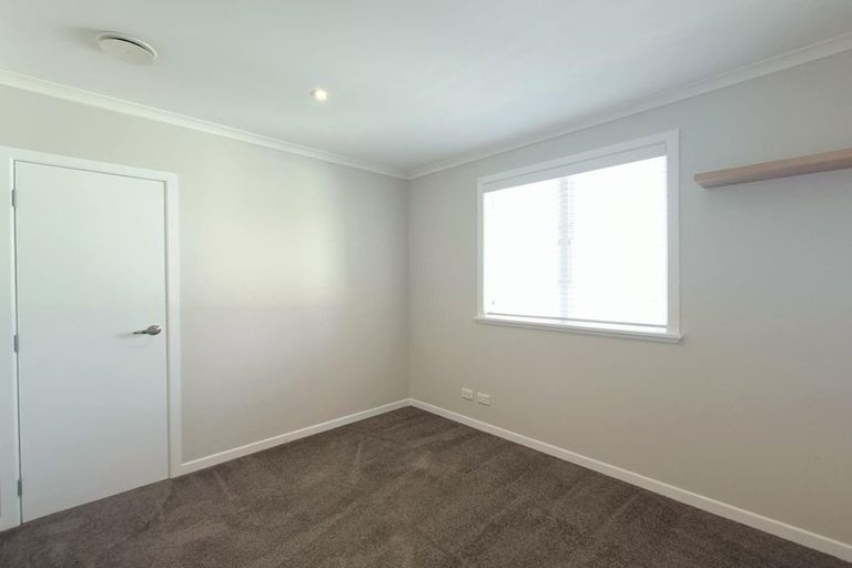 Photo of property in 2 Cindy Place, Pakuranga, Auckland, 2010