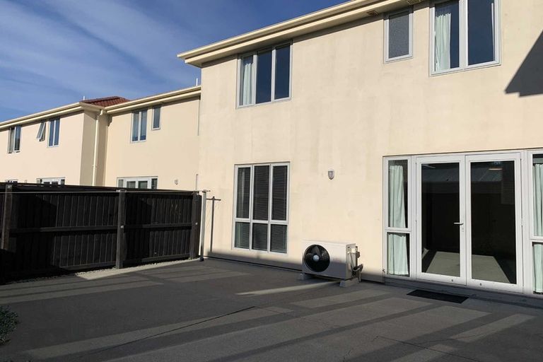 Photo of property in 52b Brockworth Place, Riccarton, Christchurch, 8011