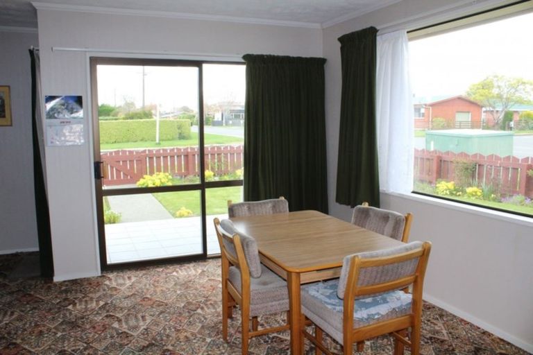 Photo of property in 29 Home Street, Winton, 9720