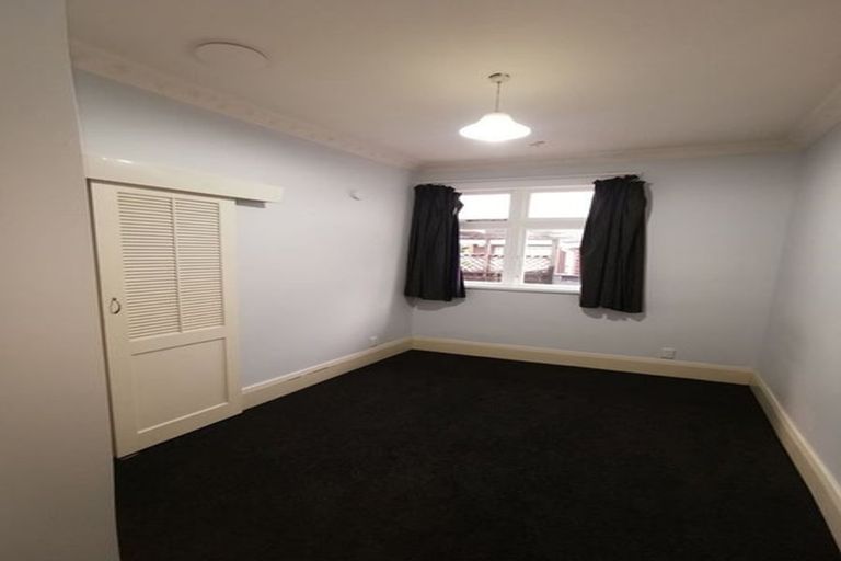 Photo of property in 85 Cambridge Terrace, Waterloo, Lower Hutt, 5011