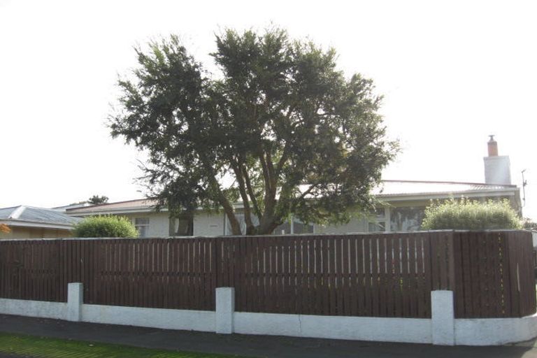 Photo of property in 27 Colman Avenue, Sockburn, Christchurch, 8042
