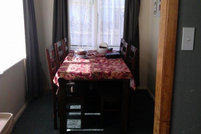 Photo of property in 5-7 Hazard Grove, Cannons Creek, Porirua, 5024