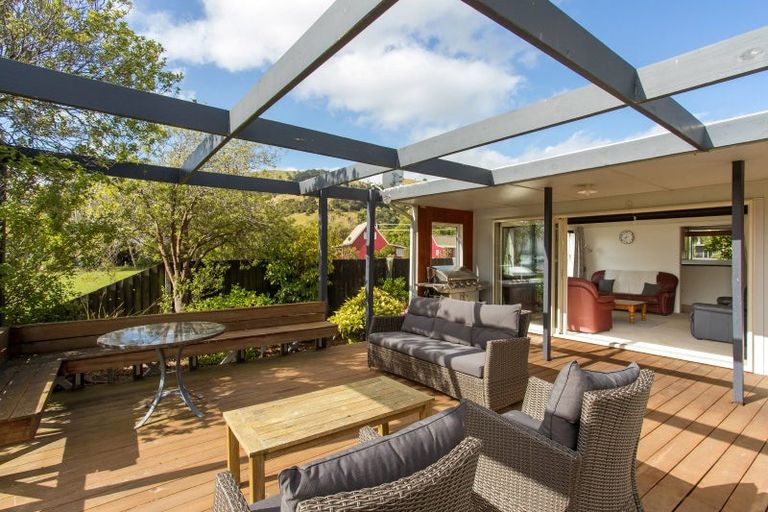 Photo of property in 10 Takamatua Beach Road, Takamatua, Akaroa, 7581