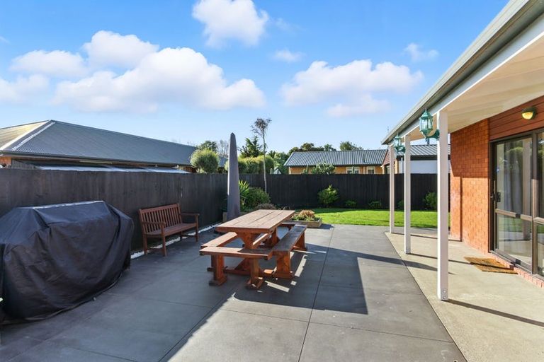 Photo of property in 3b Cobden Place, Woodend, 7610