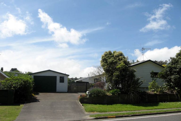 Photo of property in 18 Montgomery Road, Otamatea, Whanganui, 4501