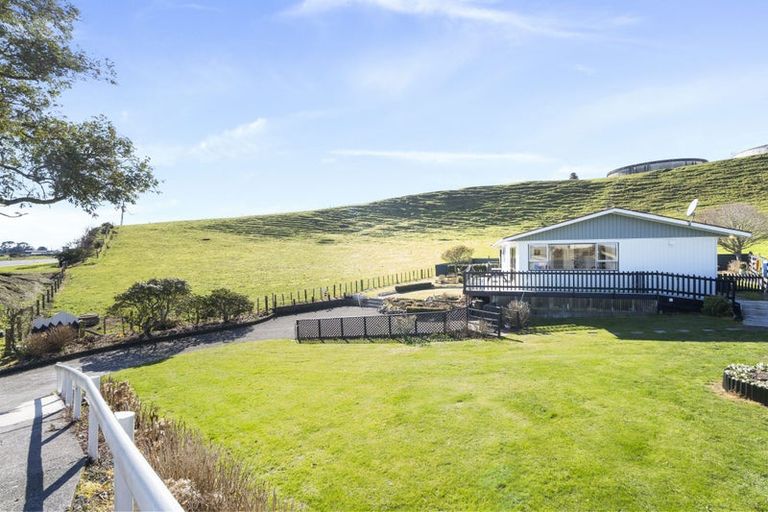 Photo of property in 284 High Street, Eltham, 4322