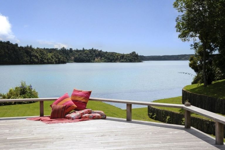 Photo of property in 11 Morehu Road, Rotoiti Forest, Rotorua, 3074