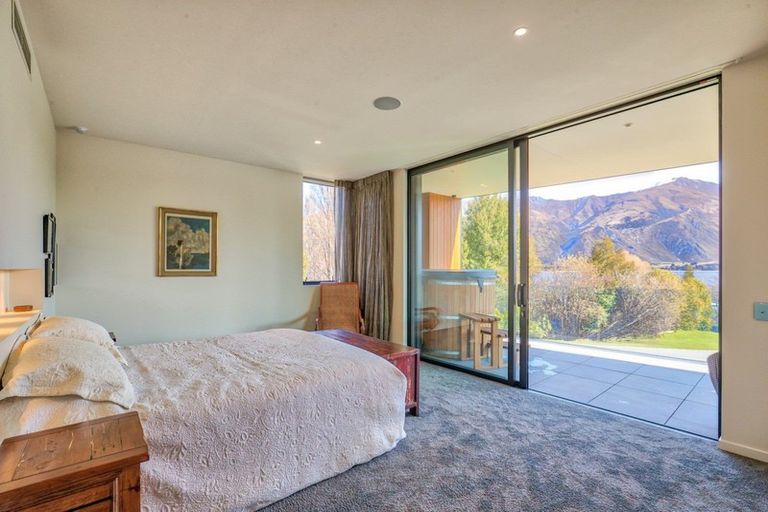 Photo of property in 221 Lakeside Road, Wanaka, 9305