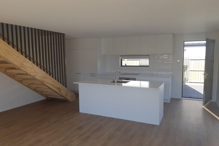 Photo of property in 6/45 Division Street, Riccarton, Christchurch, 8041