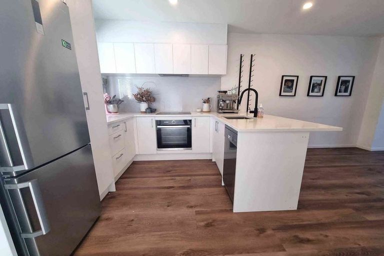 Photo of property in 46 Kotuitui Street, Manukau, Auckland, 2104