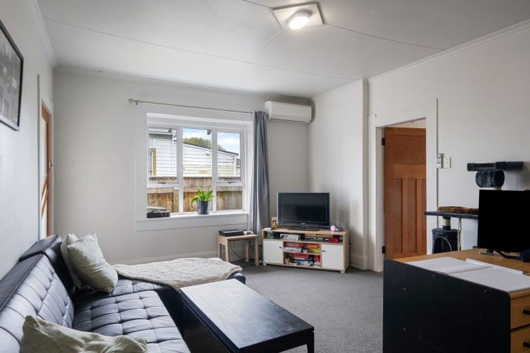 Photo of property in 21 Victoria Street, Foxton, 4814