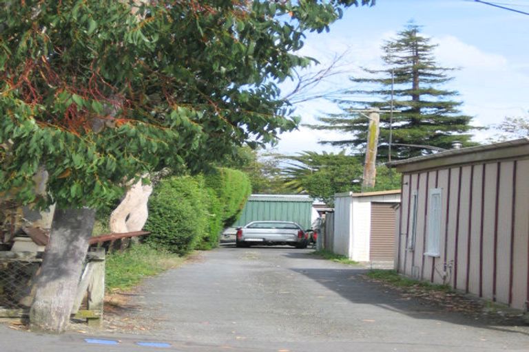 Photo of property in 62 Ward Street, Wallaceville, Upper Hutt, 5018