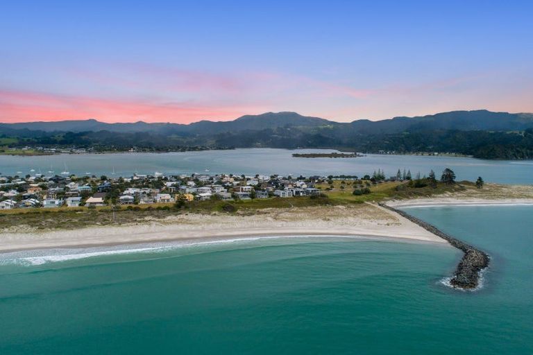 Photo of property in 12 Rita Way, Omaha, Warkworth, 0986