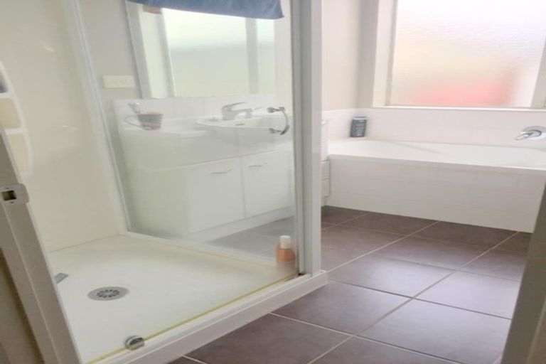 Photo of property in 80 Oteki Park Drive, Welcome Bay, Tauranga, 3112