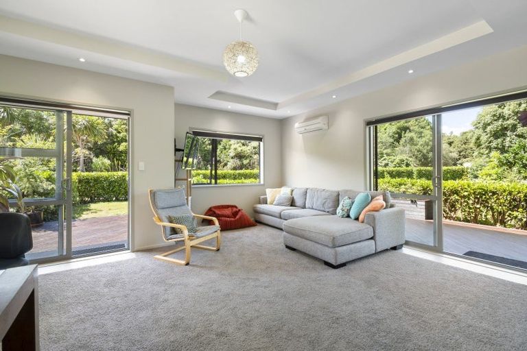 Photo of property in 38 Kingsdale Park Drive, Aokautere, Palmerston North, 4471