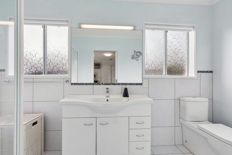 Photo of property in 5 Parkvale Road, Otumoetai, Tauranga, 3110