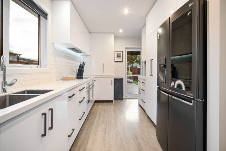 Photo of property in 137 Harris Crescent, Papanui, Christchurch, 8053