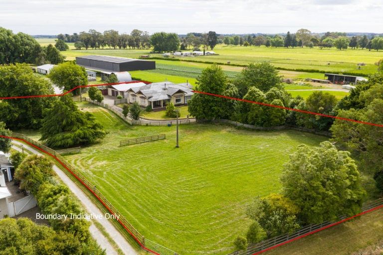 Photo of property in 1435 Waughs Road, Aorangi, Feilding, 4775