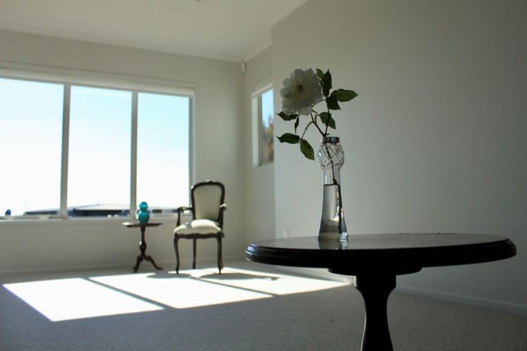 Photo of property in 127 Pah Road, Cockle Bay, Auckland, 2014