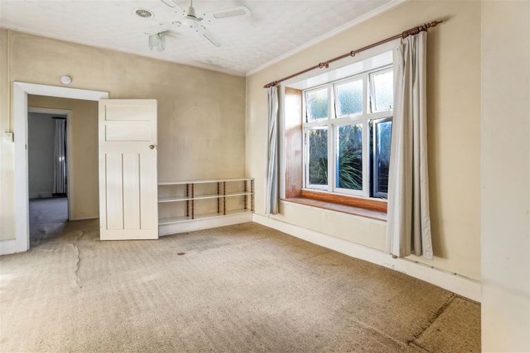 Photo of property in 11 Cameron Street, Ashburton, 7700