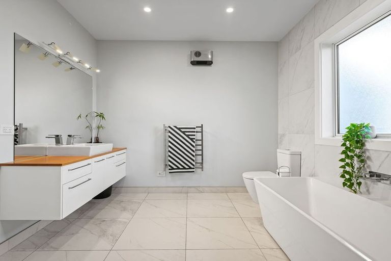 Photo of property in 1 Wiersma Lane, Wigram, Christchurch, 8025