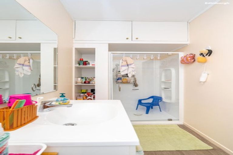 Photo of property in 35 Hargest Crescent, Saint Kilda, Dunedin, 9012