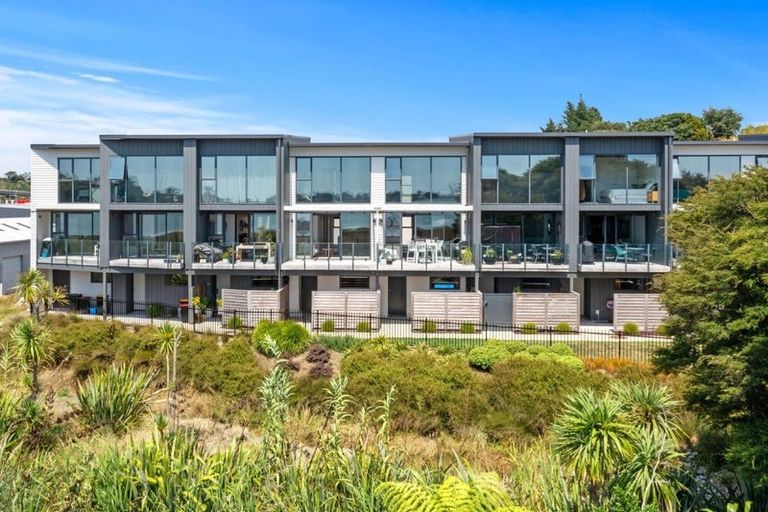 Photo of property in 10/29 Montgomery Road, Judea, Tauranga, 3110