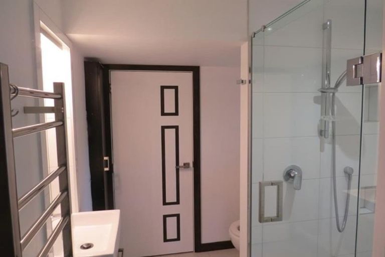 Photo of property in 172b Molesworth Street, New Plymouth, 4312