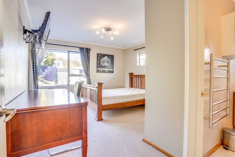 Photo of property in 23 Westlake Drive, Halswell, Christchurch, 8025