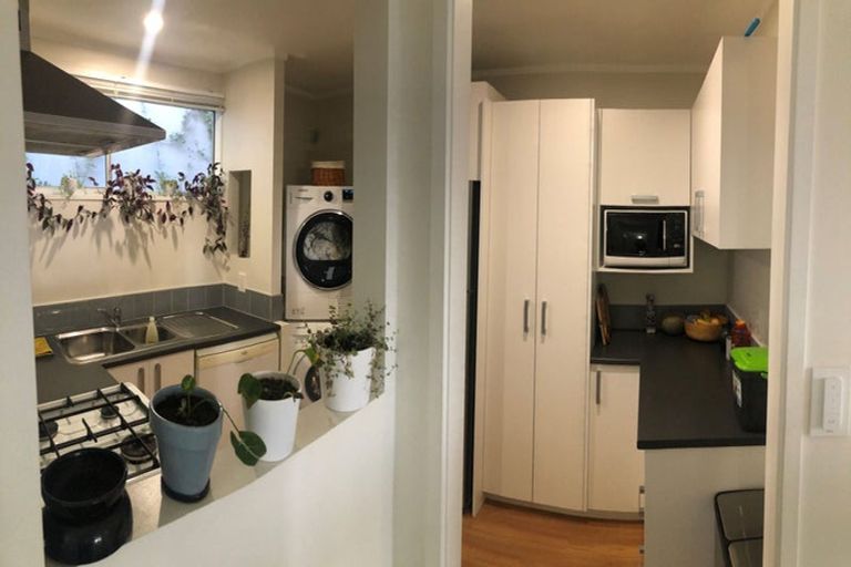 Photo of property in 3/64 Hattaway Avenue, Bucklands Beach, Auckland, 2012