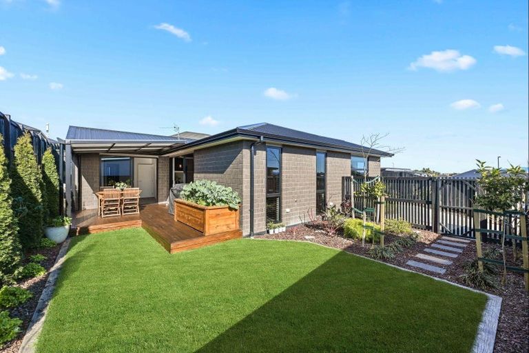 Photo of property in 20 Maanihi Drive, Rototuna North, Hamilton, 3210