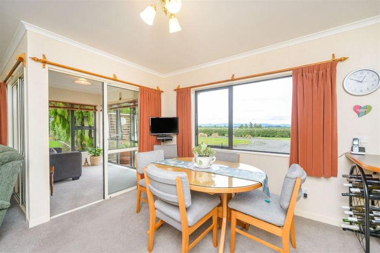 Photo of property in 981 Roberts Line, Bunnythorpe, Palmerston North, 4478