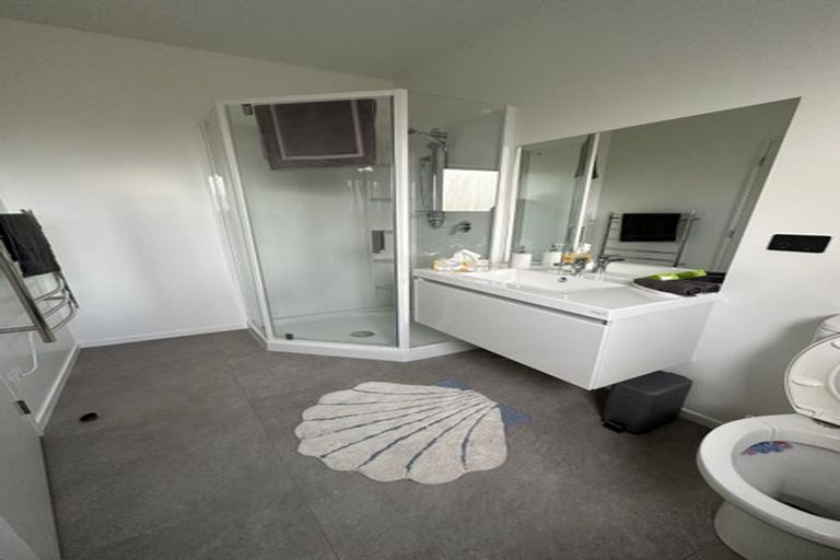 Photo of property in 17 Shearer Avenue, Papanui, Christchurch, 8052