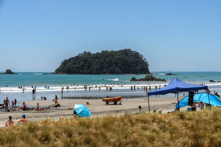 Photo of property in 3/45 Marine Parade, Mount Maunganui, 3116