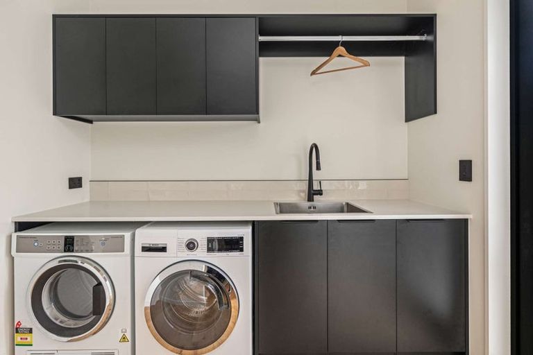 Photo of property in 11 Orchiston Way, Lincoln, 7608