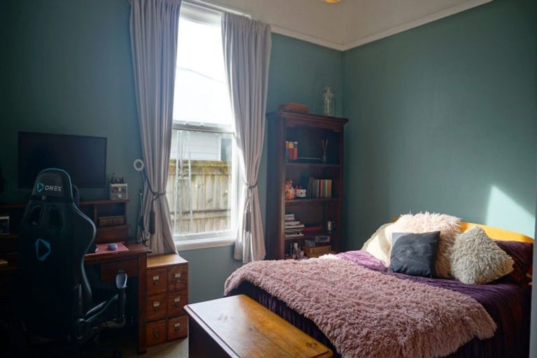 Photo of property in 168 High Street South, Carterton, 5713