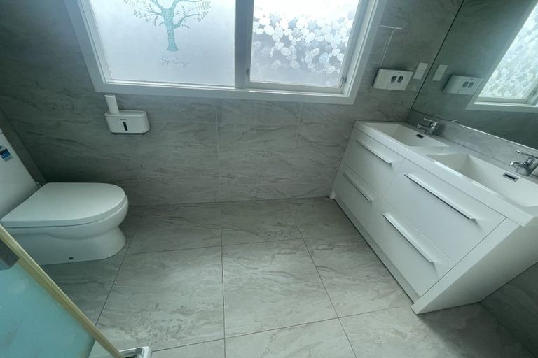 Photo of property in 27 Eban Avenue, Hillcrest, Auckland, 0627