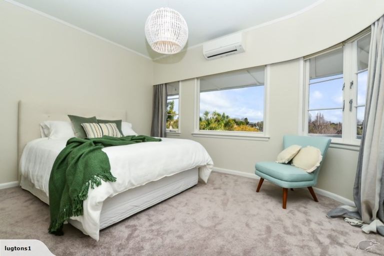 Photo of property in 24 Banbury Crescent, Fairfield, Hamilton, 3214