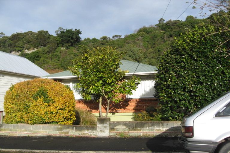 Photo of property in 39 Woodhaugh Street, Woodhaugh, Dunedin, 9010