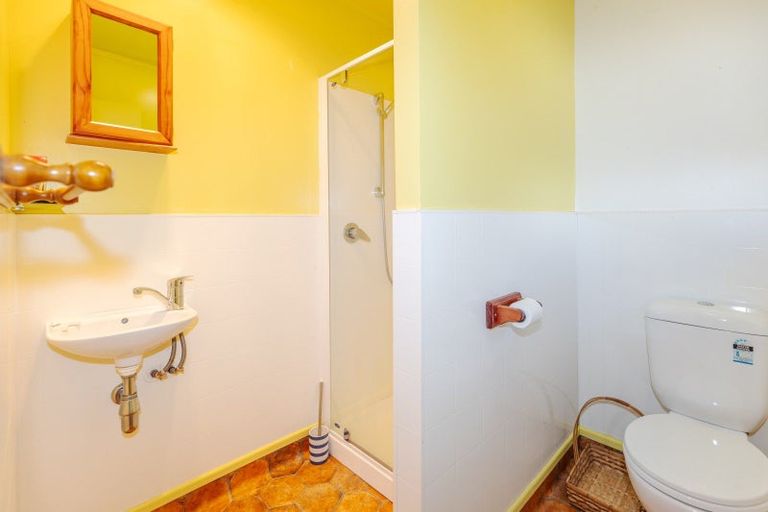 Photo of property in 37 Ross Street, Pirongia, 3802