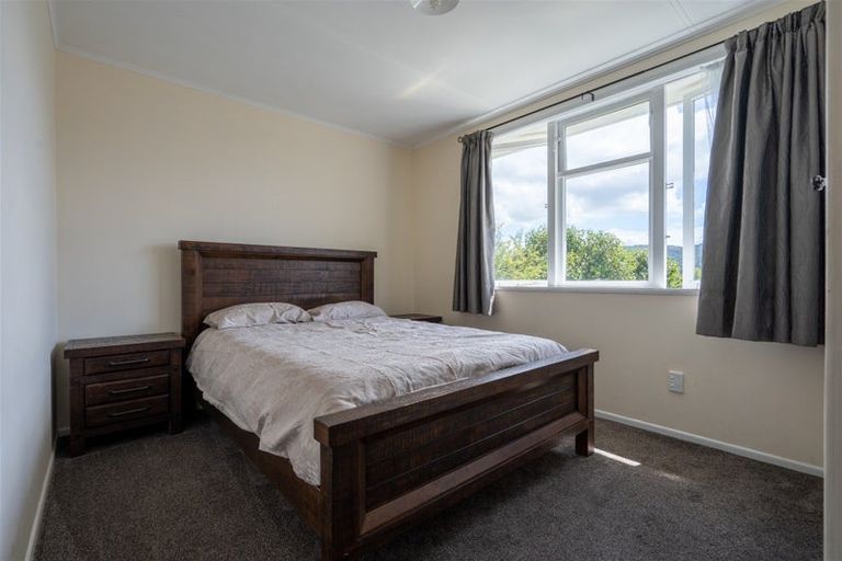 Photo of property in 4 Whiteman Road, Kawakawa, 0210