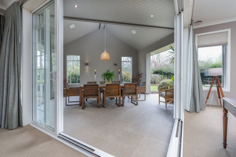 Photo of property in 37 Greenvale Close, Tamahere, Hamilton, 3283